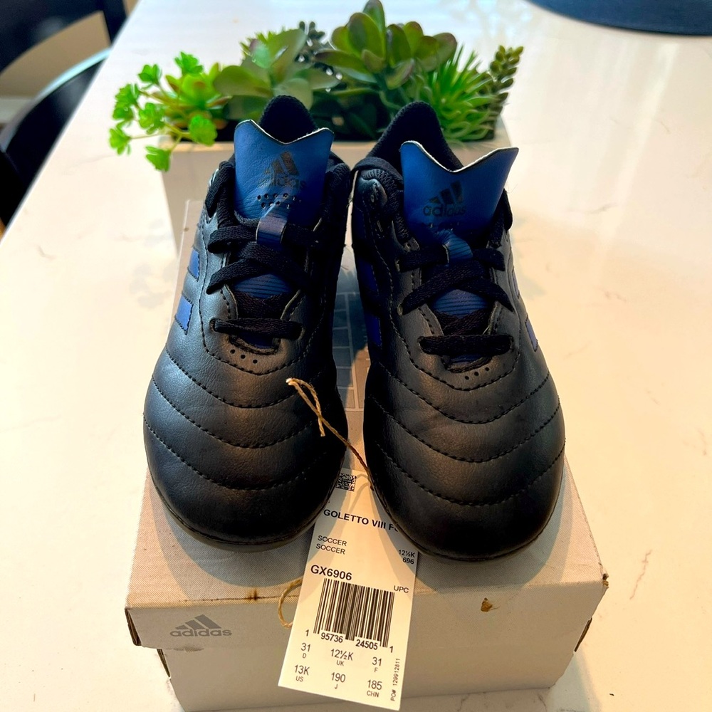 Adidas Child-Unisex Goletto VII Firm Ground Soccer Cleats - Kids Soccer